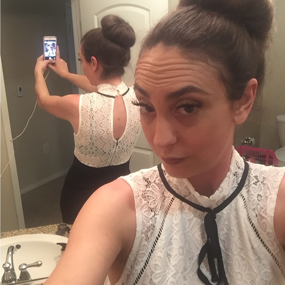 Meet your Posher, Tiffany - Picture 9 of 16